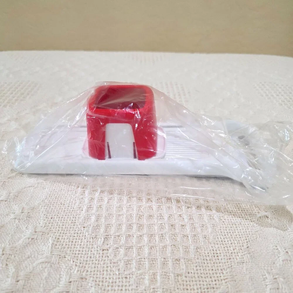 Mandolin Travel Tupperware Red Mini Mando Compact Food Slicer Non-Electric NIP